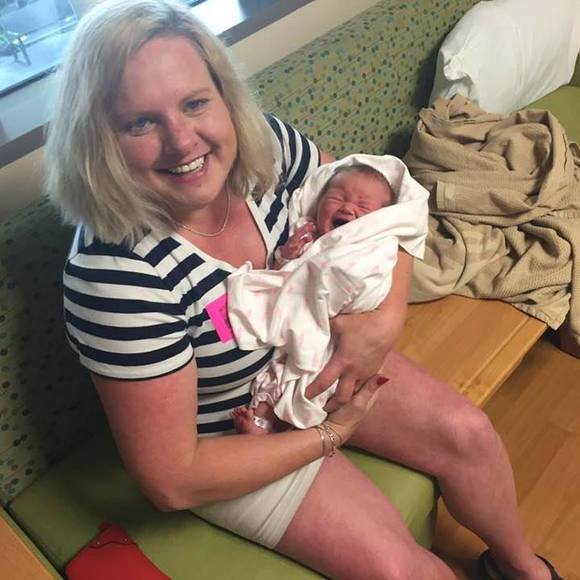 Meet your Posher, Juliana - Picture 1 of 1